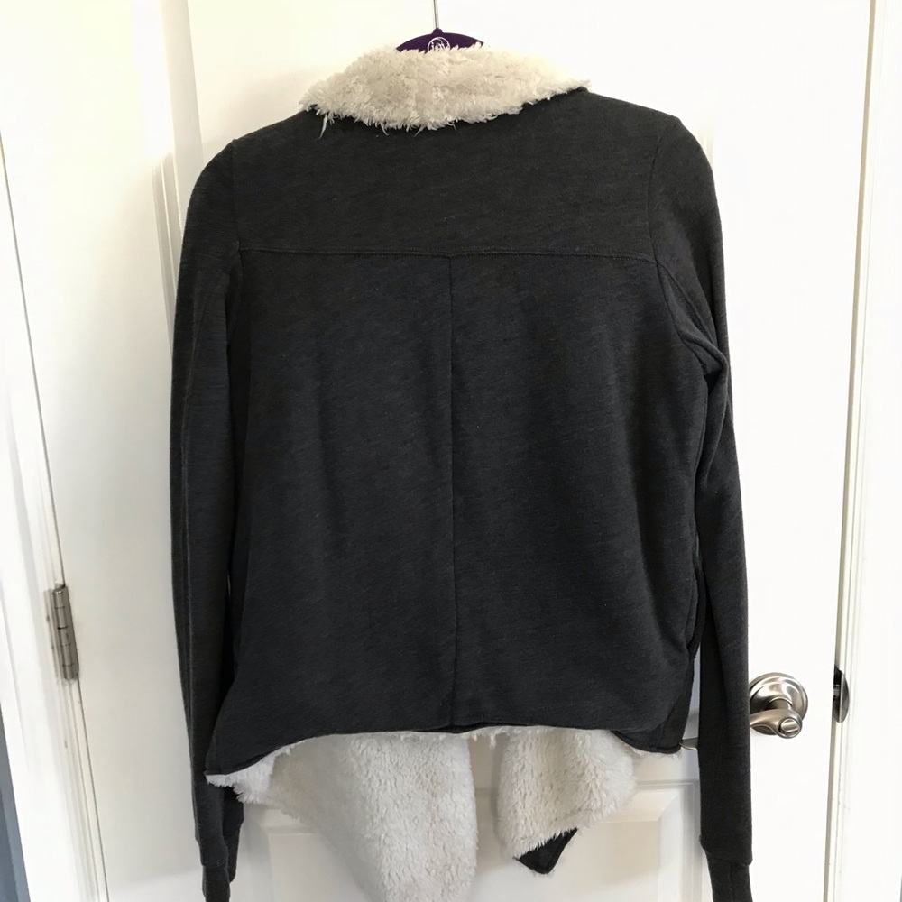 Warm jacket - Picture 3 of 3